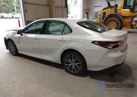 2023 Toyota Camry Xle z USA, uszkodzony, nr VIN 4T1F11AK0PU829226
